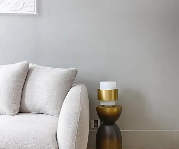 Unique Luxury Parisian Flat 2br/6p -champs Elysees *