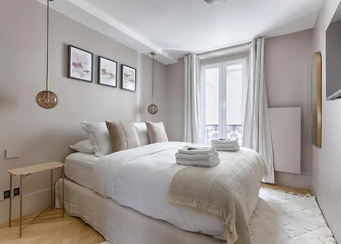 Unique Luxury Parisian Flat 2br/6p -champs Elysees Lejlighed *